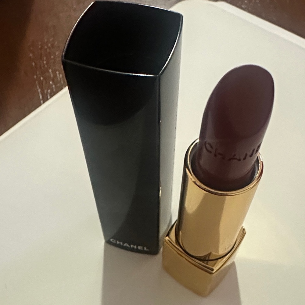 CHANEL Rouge Allure Lipstick - 169 Rouge Tentation (NWOT) - Picture 7 of 8